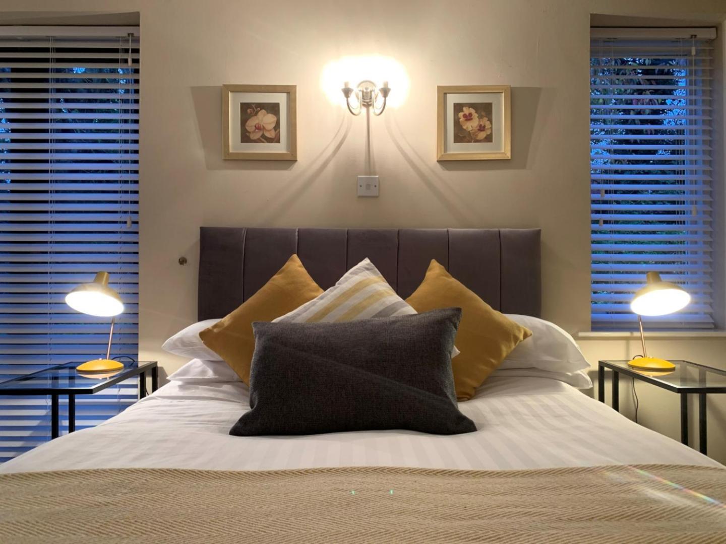 צ'פסטו Castle View Hotel מראה חיצוני תמונה